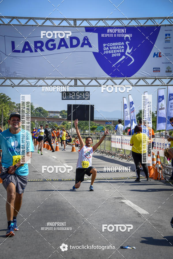 Buy your photos of the event9 Corrida da Virada Joseense 2019 - 5K e 15 K on Fotop