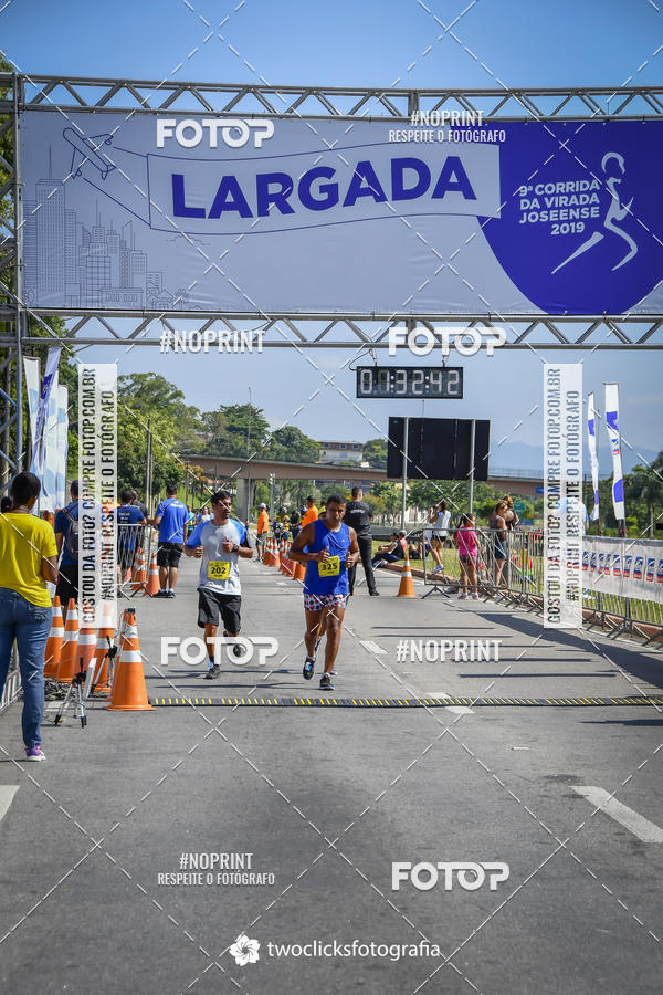 Buy your photos of the event9 Corrida da Virada Joseense 2019 - 5K e 15 K on Fotop