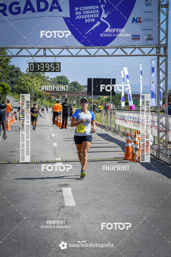 Buy your photos of the event9 Corrida da Virada Joseense 2019 - 5K e 15 K on Fotop