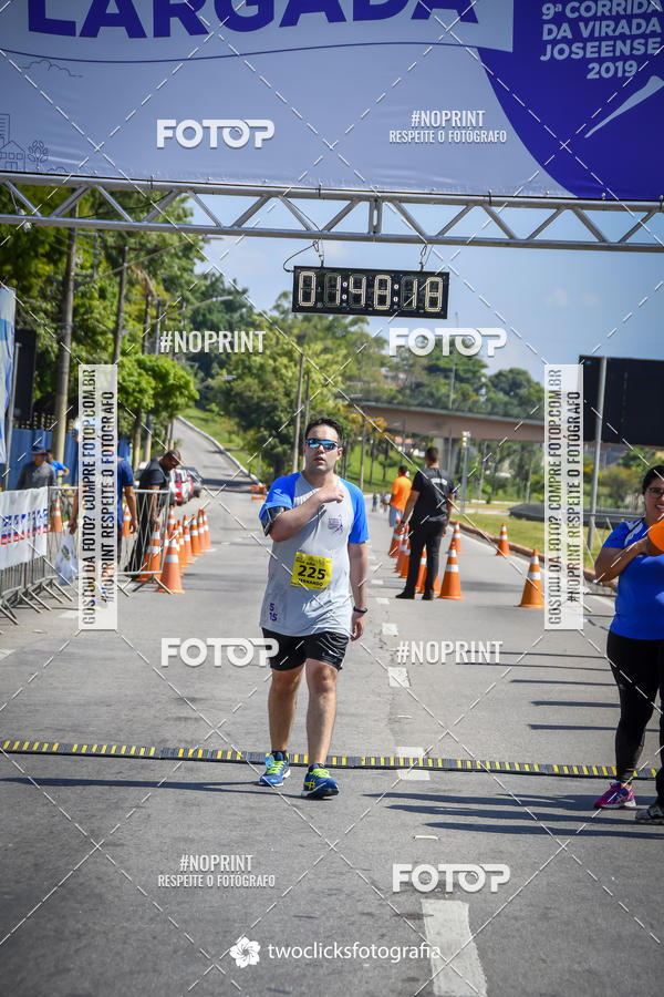 Buy your photos of the event9 Corrida da Virada Joseense 2019 - 5K e 15 K on Fotop