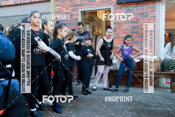 Buy your photos of the eventFeira cria��o on Fotop