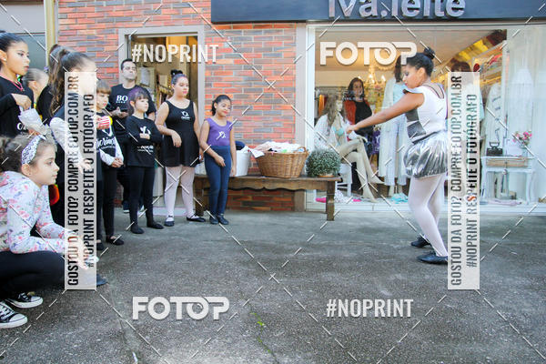 Buy your photos of the eventFeira cria��o on Fotop