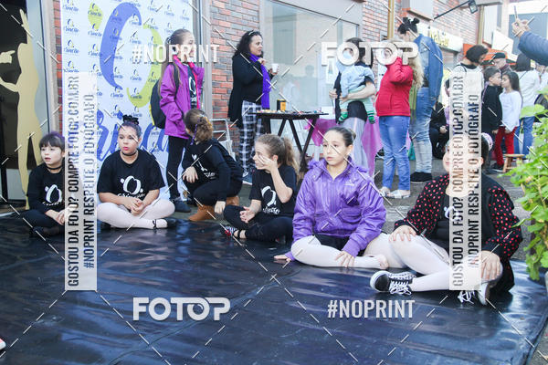 Buy your photos of the eventFeira cria��o on Fotop