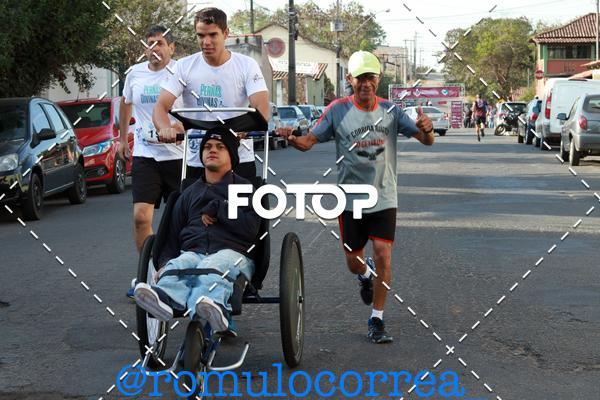 Buy your photos of the event3. Corrida Maonica de Divinpolis on Fotop