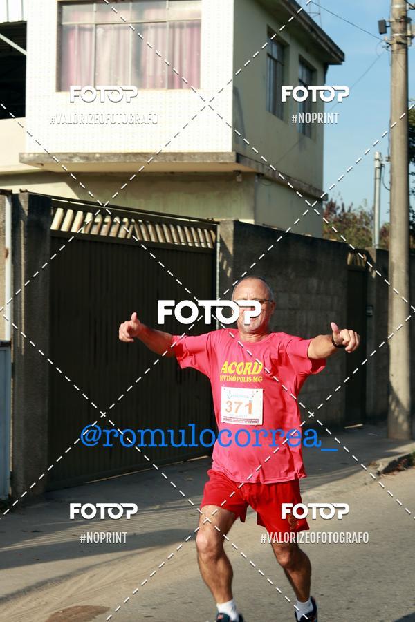 Buy your photos of the event3. Corrida Maonica de Divinpolis on Fotop
