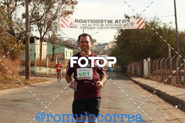 Buy your photos of the event3. Corrida Maonica de Divinpolis on Fotop