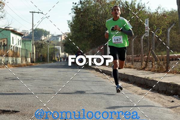 Buy your photos of the event3. Corrida Maonica de Divinpolis on Fotop