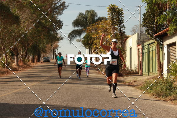 Buy your photos of the event3. Corrida Maonica de Divinpolis on Fotop