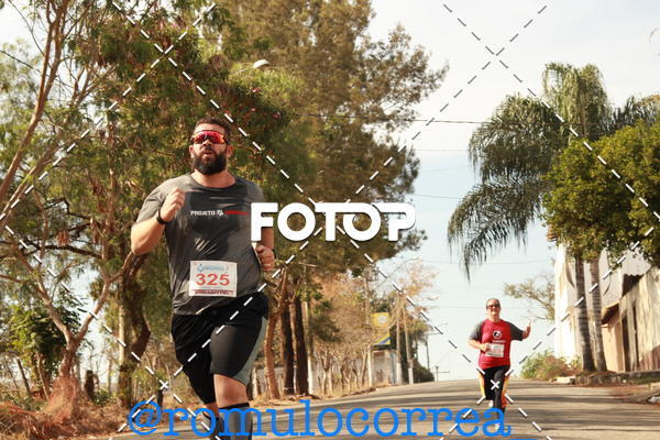 Buy your photos of the event3. Corrida Maonica de Divinpolis on Fotop