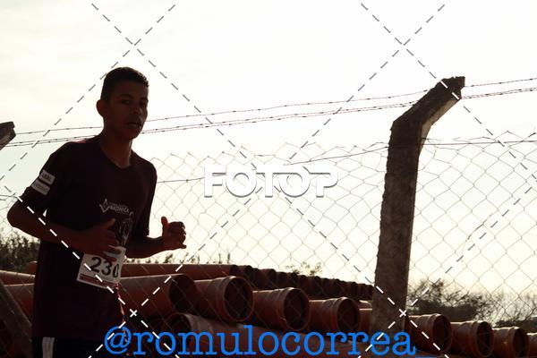 Buy your photos of the event3. Corrida Maonica de Divinpolis on Fotop