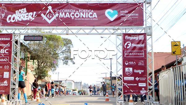 Buy your photos of the event3. Corrida Ma�onica de Divin�polis on Fotop