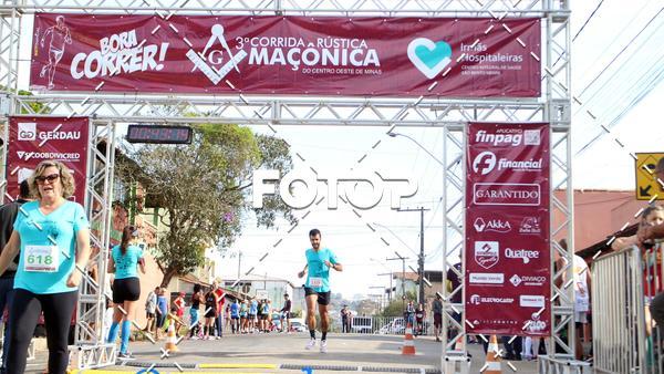 Buy your photos of the event3. Corrida Ma�onica de Divin�polis on Fotop