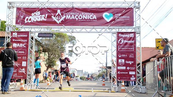 Buy your photos of the event3. Corrida Ma�onica de Divin�polis on Fotop