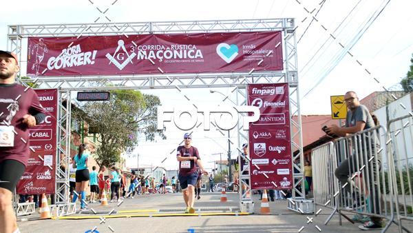 Buy your photos of the event3. Corrida Ma�onica de Divin�polis on Fotop