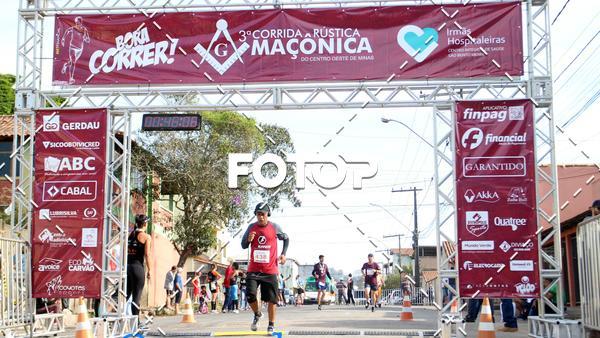 Buy your photos of the event3. Corrida Ma�onica de Divin�polis on Fotop