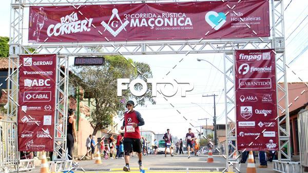 Buy your photos of the event3. Corrida Ma�onica de Divin�polis on Fotop