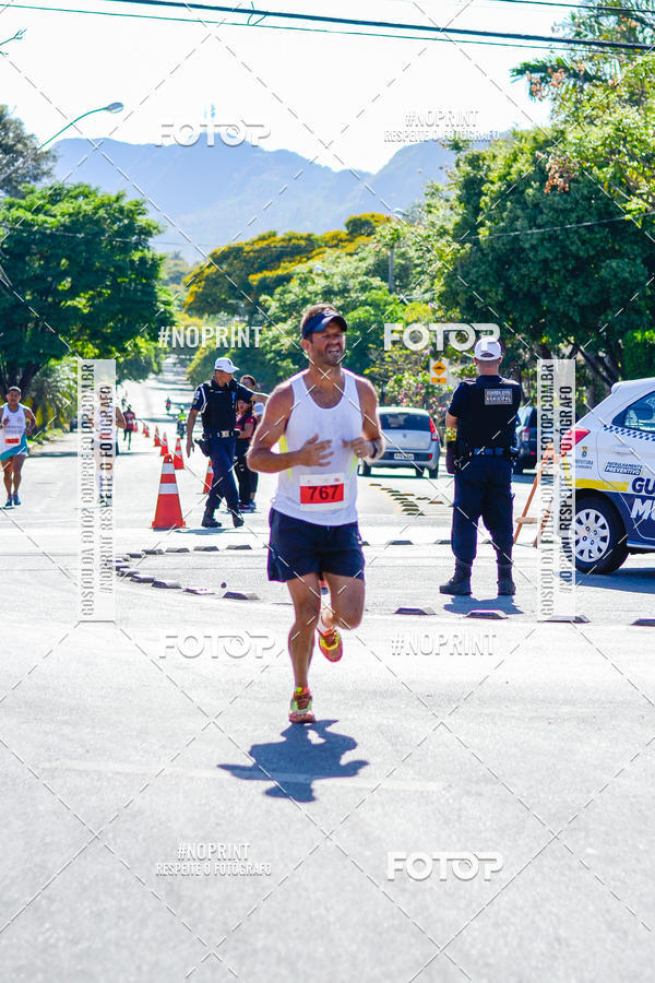 Buy your photos of the eventSANTANDER TRACK&FIELD RUN SERIES BH Shopping on Fotop