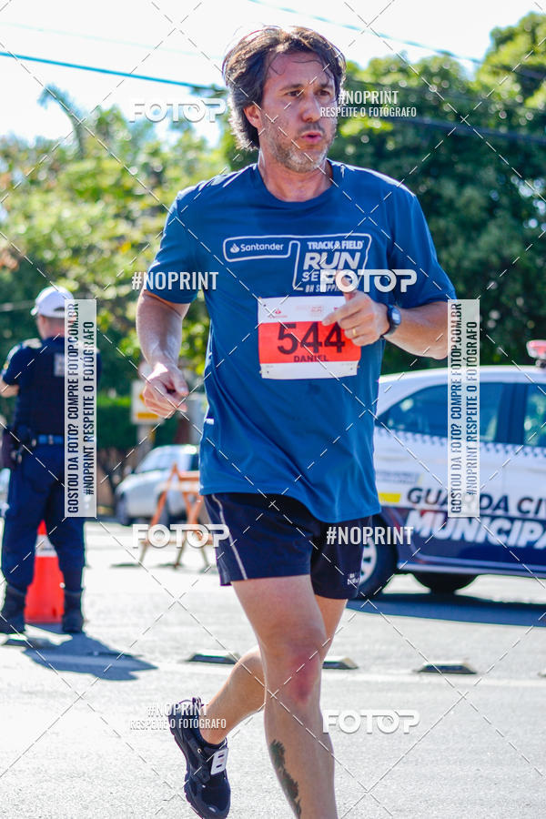 Buy your photos of the eventSANTANDER TRACK&FIELD RUN SERIES BH Shopping on Fotop