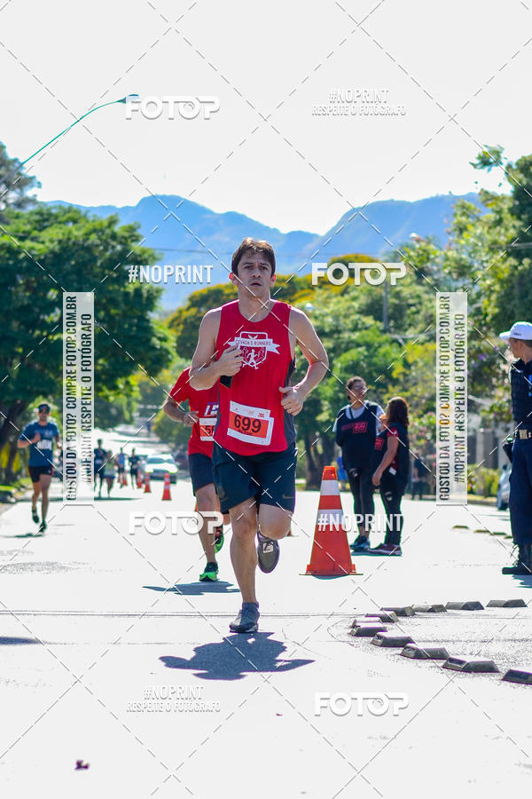 Buy your photos of the eventSANTANDER TRACK&FIELD RUN SERIES BH Shopping on Fotop