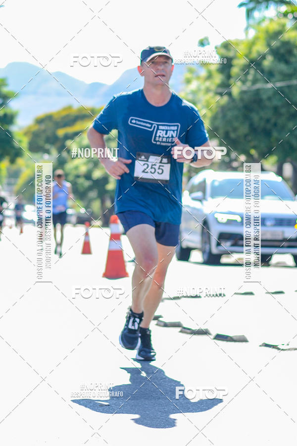 Buy your photos of the eventSANTANDER TRACK&FIELD RUN SERIES BH Shopping on Fotop