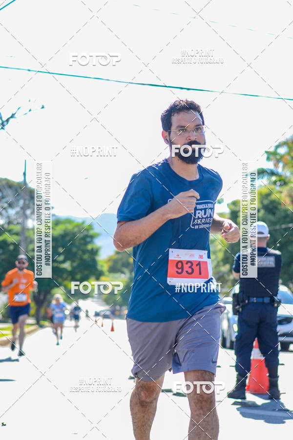 Buy your photos of the eventSANTANDER TRACK&FIELD RUN SERIES BH Shopping on Fotop