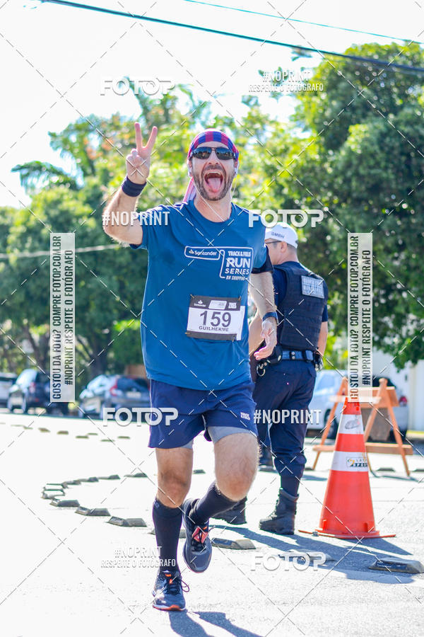 Buy your photos of the eventSANTANDER TRACK&FIELD RUN SERIES BH Shopping on Fotop