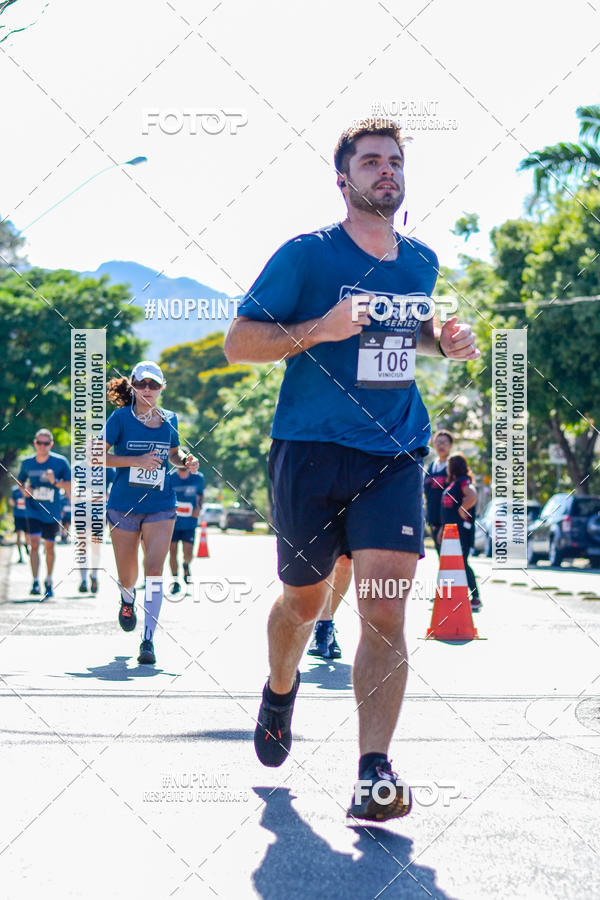 Buy your photos of the eventSANTANDER TRACK&FIELD RUN SERIES BH Shopping on Fotop