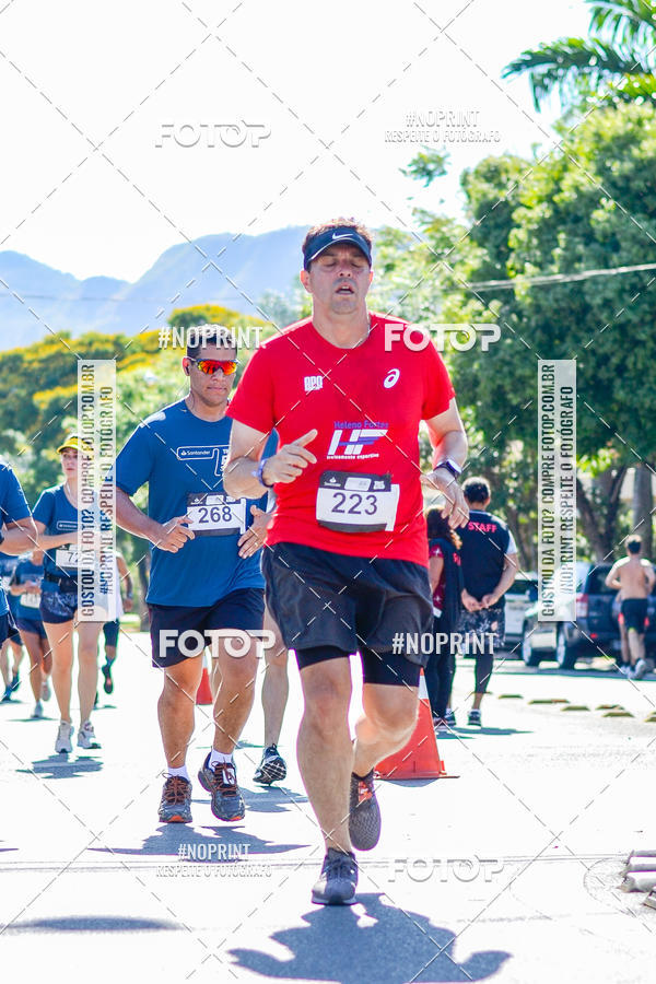 Buy your photos of the eventSANTANDER TRACK&FIELD RUN SERIES BH Shopping on Fotop