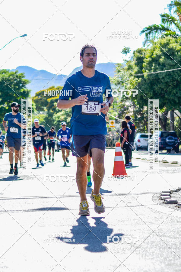 Buy your photos of the eventSANTANDER TRACK&FIELD RUN SERIES BH Shopping on Fotop