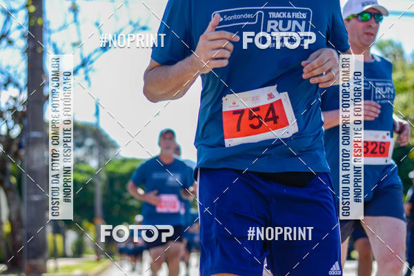 Buy your photos of the eventSANTANDER TRACK&FIELD RUN SERIES BH Shopping on Fotop