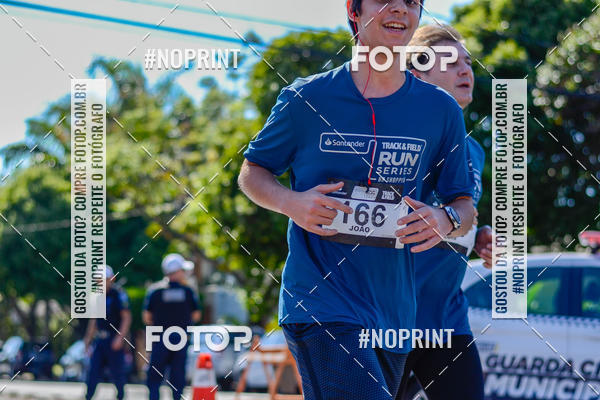 Buy your photos of the eventSANTANDER TRACK&FIELD RUN SERIES BH Shopping on Fotop