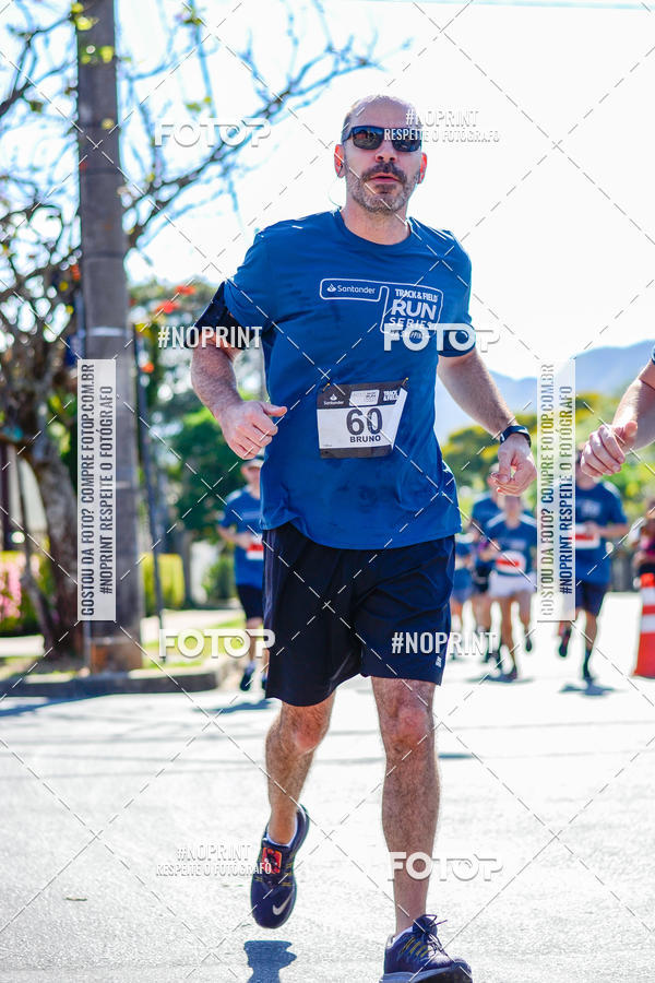 Buy your photos of the eventSANTANDER TRACK&FIELD RUN SERIES BH Shopping on Fotop