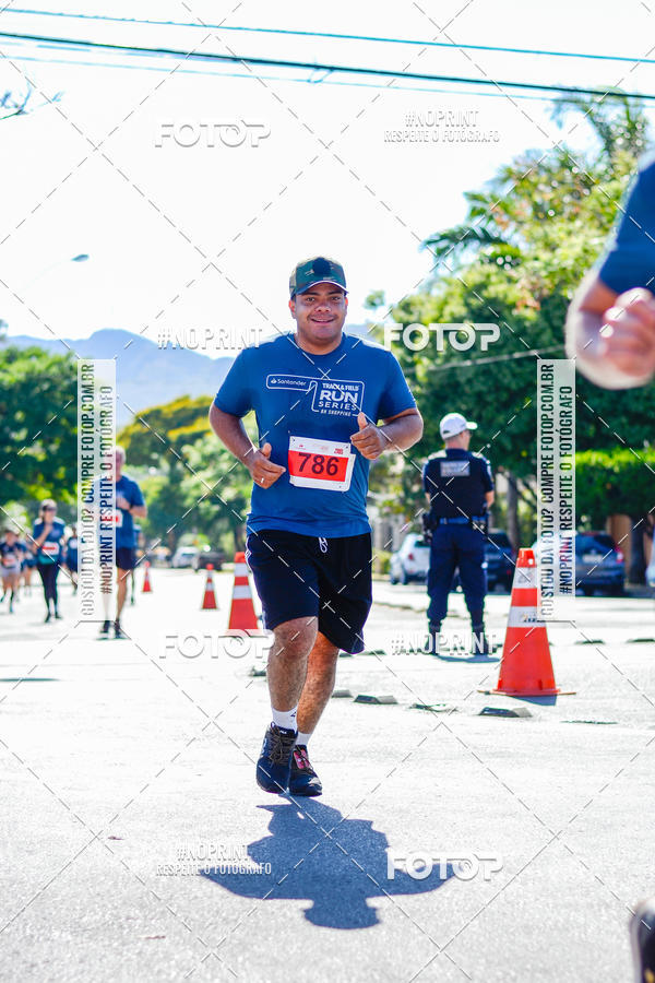 Buy your photos of the eventSANTANDER TRACK&FIELD RUN SERIES BH Shopping on Fotop