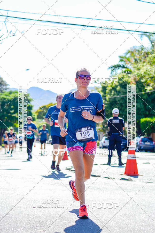 Buy your photos of the eventSANTANDER TRACK&FIELD RUN SERIES BH Shopping on Fotop