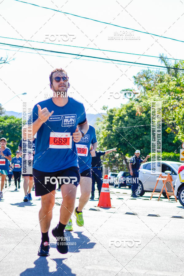 Buy your photos of the eventSANTANDER TRACK&FIELD RUN SERIES BH Shopping on Fotop