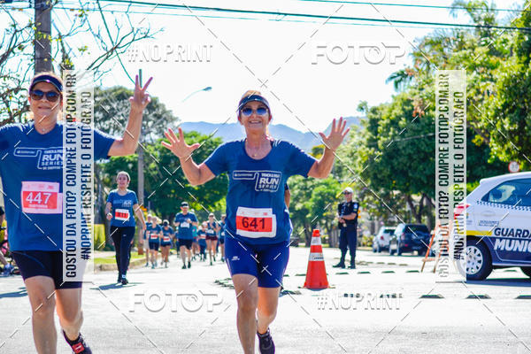 Buy your photos of the eventSANTANDER TRACK&FIELD RUN SERIES BH Shopping on Fotop