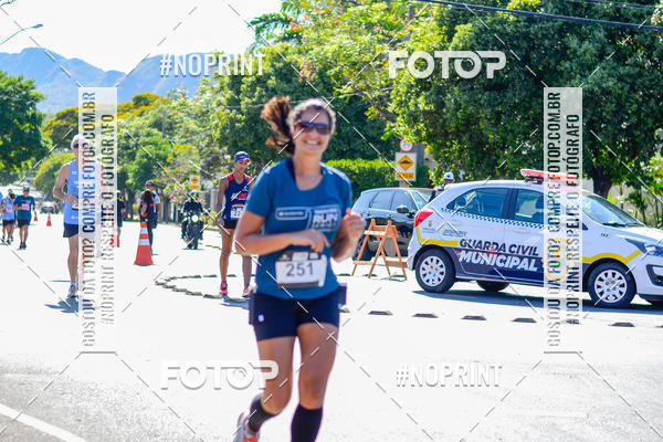 Buy your photos of the eventSANTANDER TRACK&FIELD RUN SERIES BH Shopping on Fotop