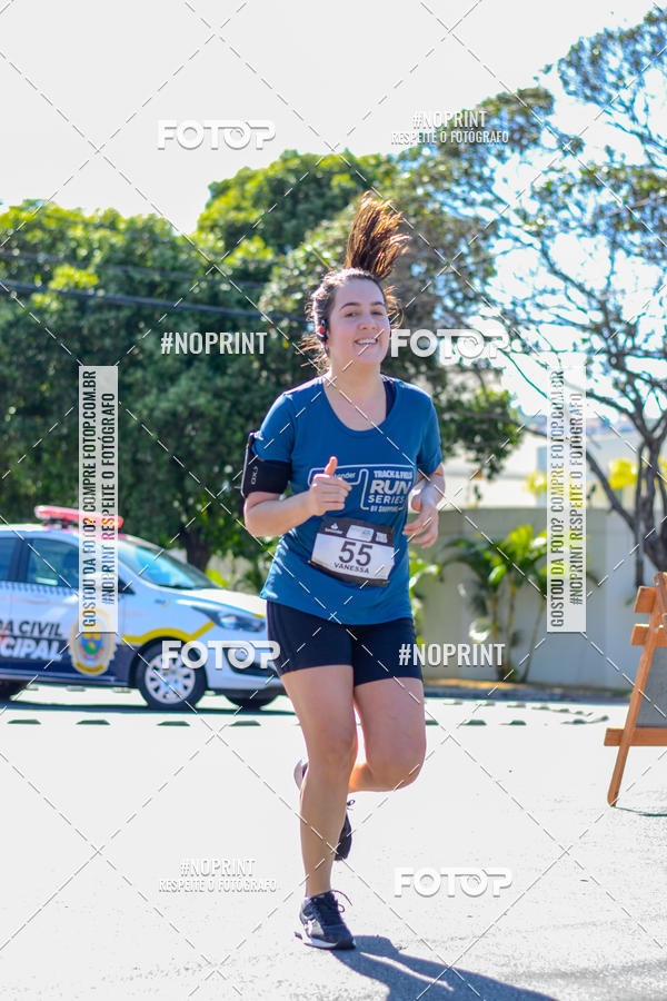Buy your photos of the eventSANTANDER TRACK&FIELD RUN SERIES BH Shopping on Fotop
