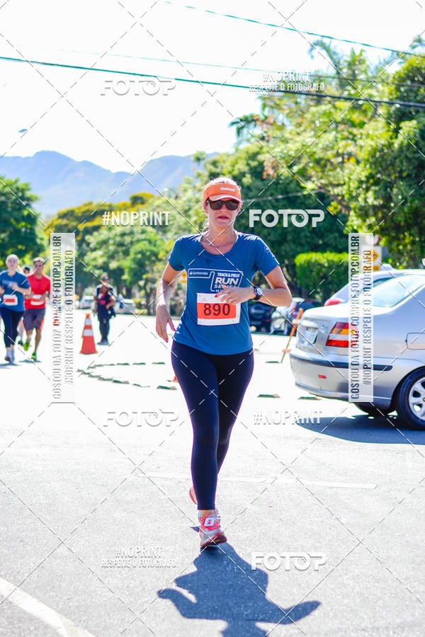 Buy your photos of the eventSANTANDER TRACK&FIELD RUN SERIES BH Shopping on Fotop