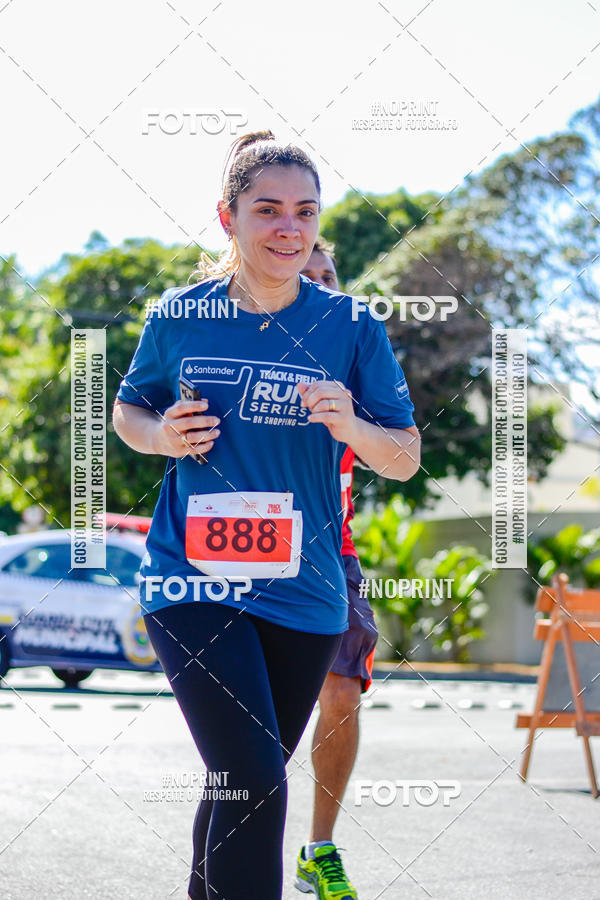 Buy your photos of the eventSANTANDER TRACK&FIELD RUN SERIES BH Shopping on Fotop