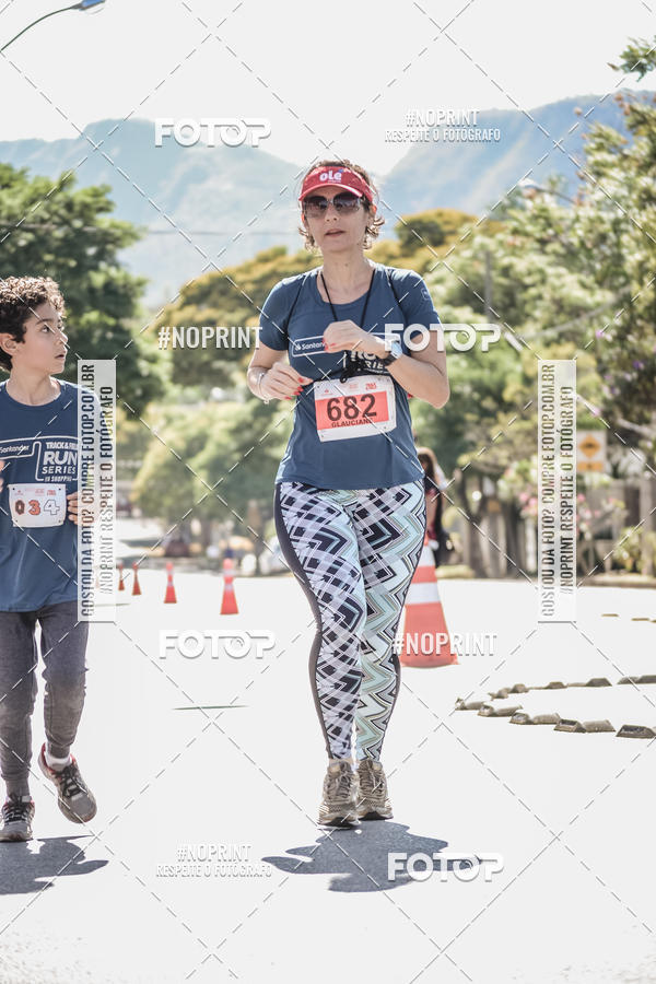 Buy your photos of the eventSANTANDER TRACK&FIELD RUN SERIES BH Shopping on Fotop