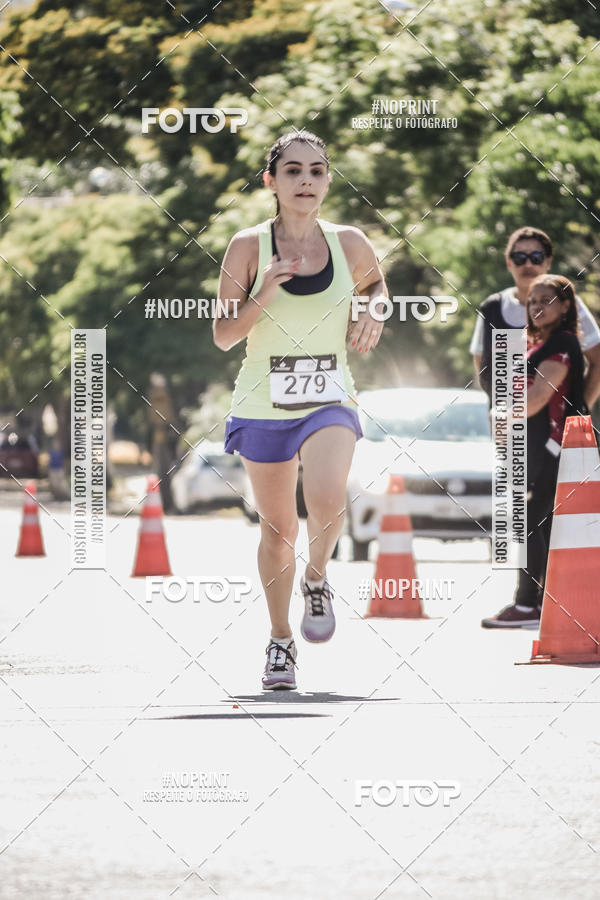 Buy your photos of the eventSANTANDER TRACK&FIELD RUN SERIES BH Shopping on Fotop