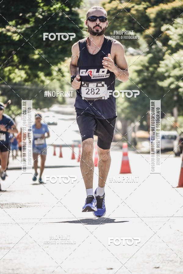 Buy your photos of the eventSANTANDER TRACK&FIELD RUN SERIES BH Shopping on Fotop