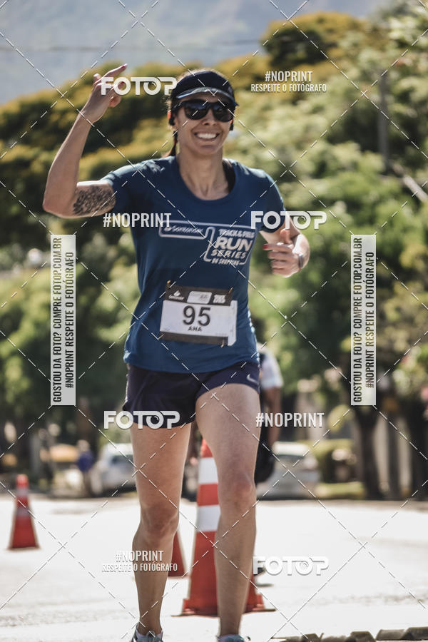 Buy your photos of the eventSANTANDER TRACK&FIELD RUN SERIES BH Shopping on Fotop