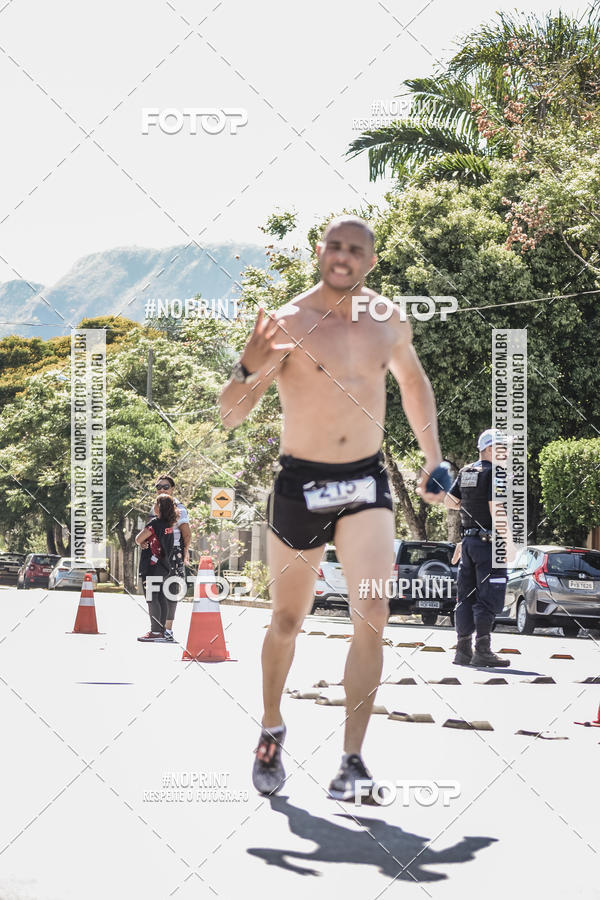 Buy your photos of the eventSANTANDER TRACK&FIELD RUN SERIES BH Shopping on Fotop