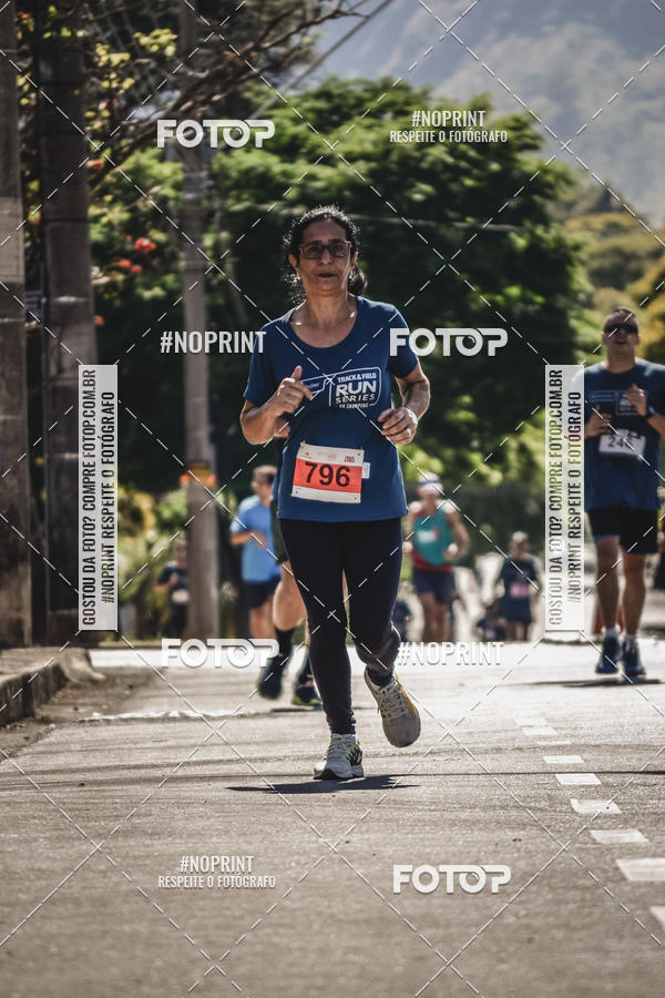 Buy your photos of the eventSANTANDER TRACK&FIELD RUN SERIES BH Shopping on Fotop