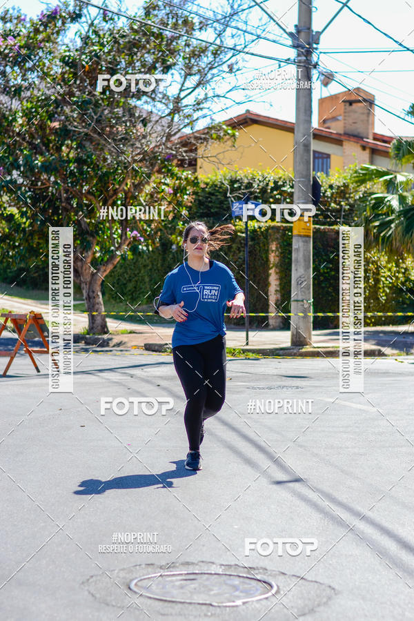 Buy your photos of the eventSANTANDER TRACK&FIELD RUN SERIES BH Shopping on Fotop
