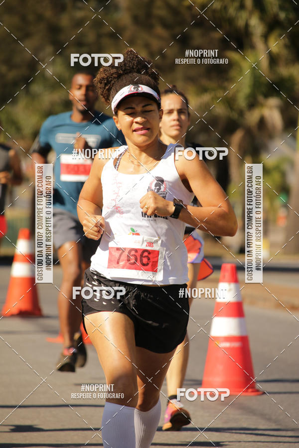 Buy your photos of the eventSANTANDER TRACK&FIELD RUN SERIES BH Shopping on Fotop