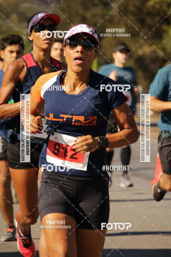 Buy your photos of the eventSANTANDER TRACK&FIELD RUN SERIES BH Shopping on Fotop