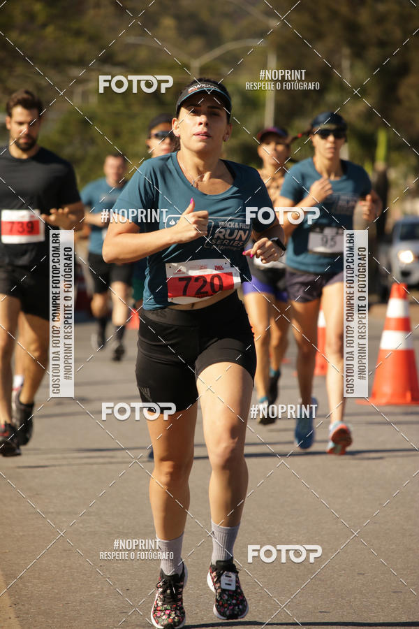 Buy your photos of the eventSANTANDER TRACK&FIELD RUN SERIES BH Shopping on Fotop